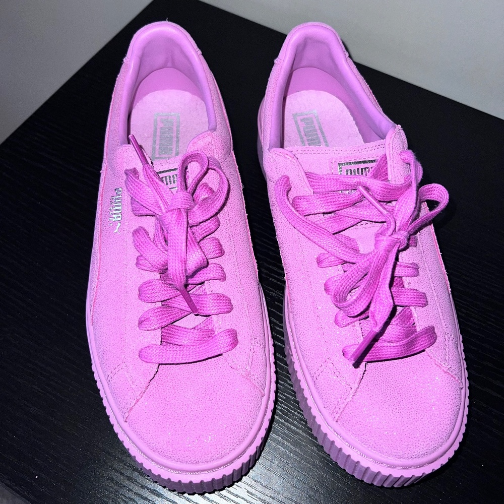 Puma Sneakers - Brand new - Never worn - Size 8